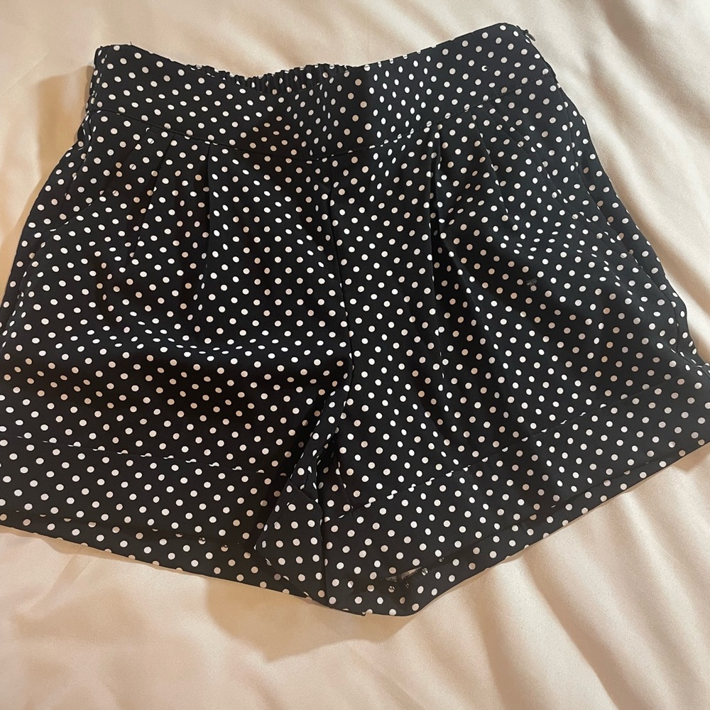 7th Avenue New York &‎ Company Polka Dot Short Set in Black and Cream, Size 6 - Picture 3 of 13